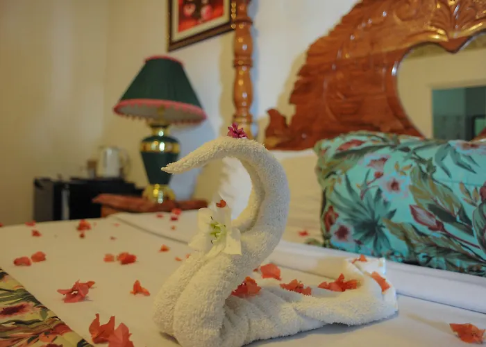 Glorianna Hotel