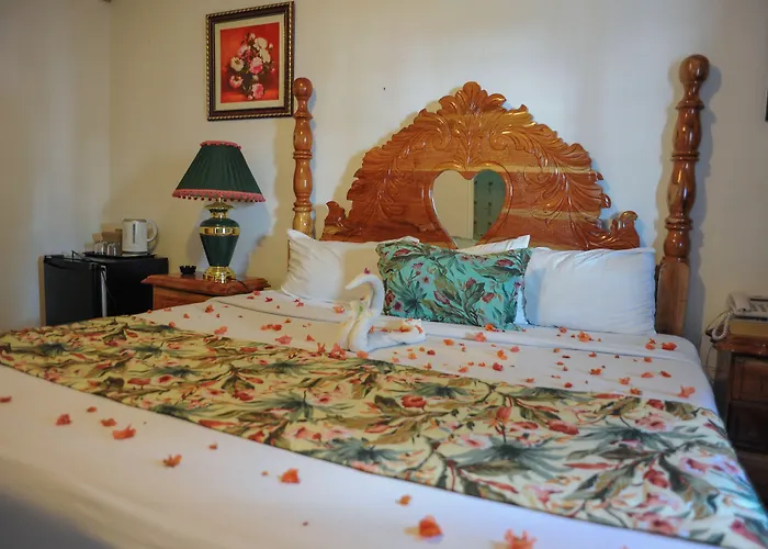 Glorianna Hotel 3*