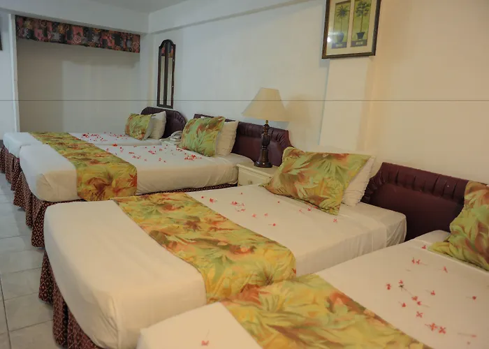 Glorianna Hotel 3*