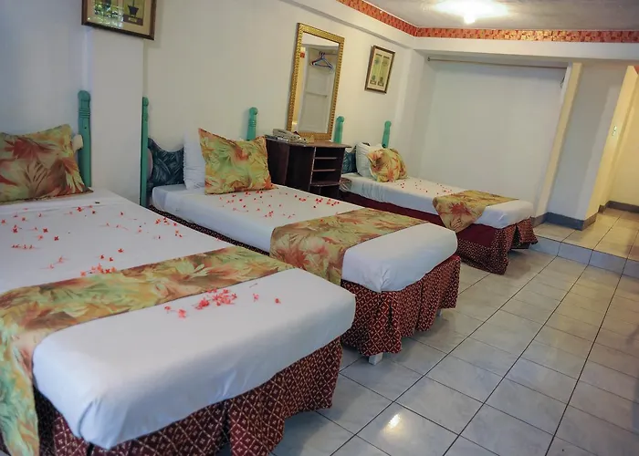 Glorianna Hotel